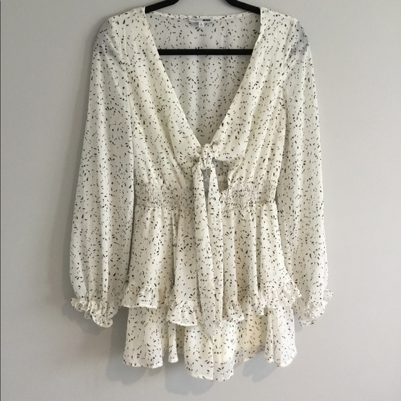 Fashion Nova Pants - Fashion Nova shorts romper, size S.